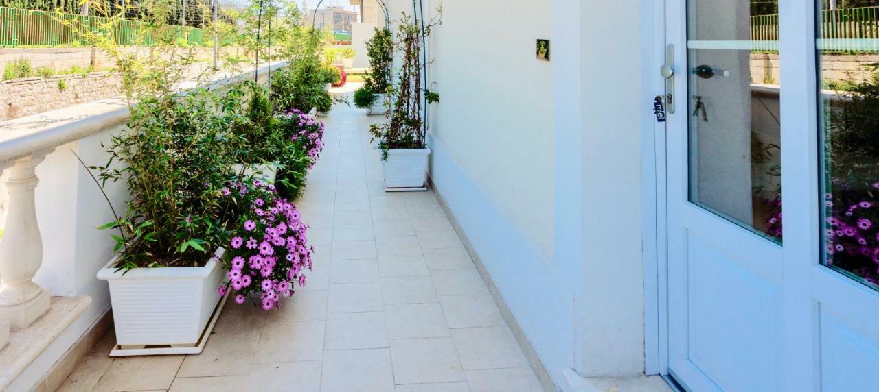 La Roche Bed and Breakfast Lecce Exterior foto